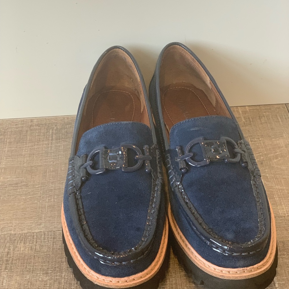 Donald J. Pliner Helio lug sole navy loafers